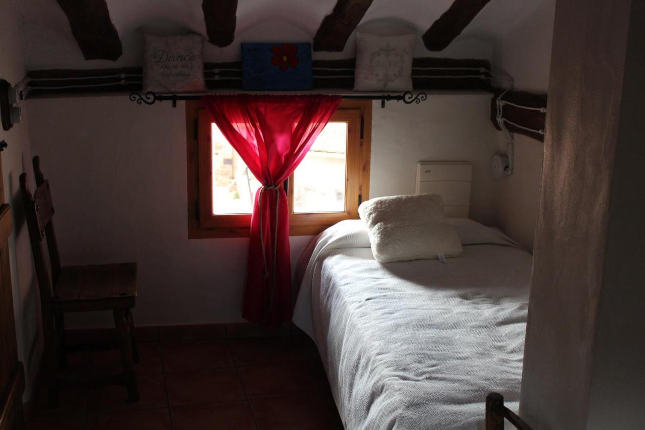 Ferienwohnung El Bricial Bezas Exterior foto