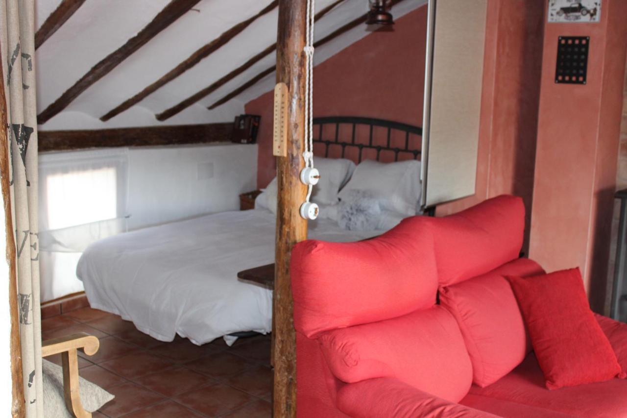 Ferienwohnung El Bricial Bezas Exterior foto